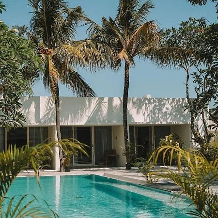 Ayom Suite Mataram Extérieur photo