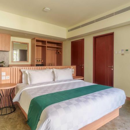 Ayom Suite Mataram Extérieur photo