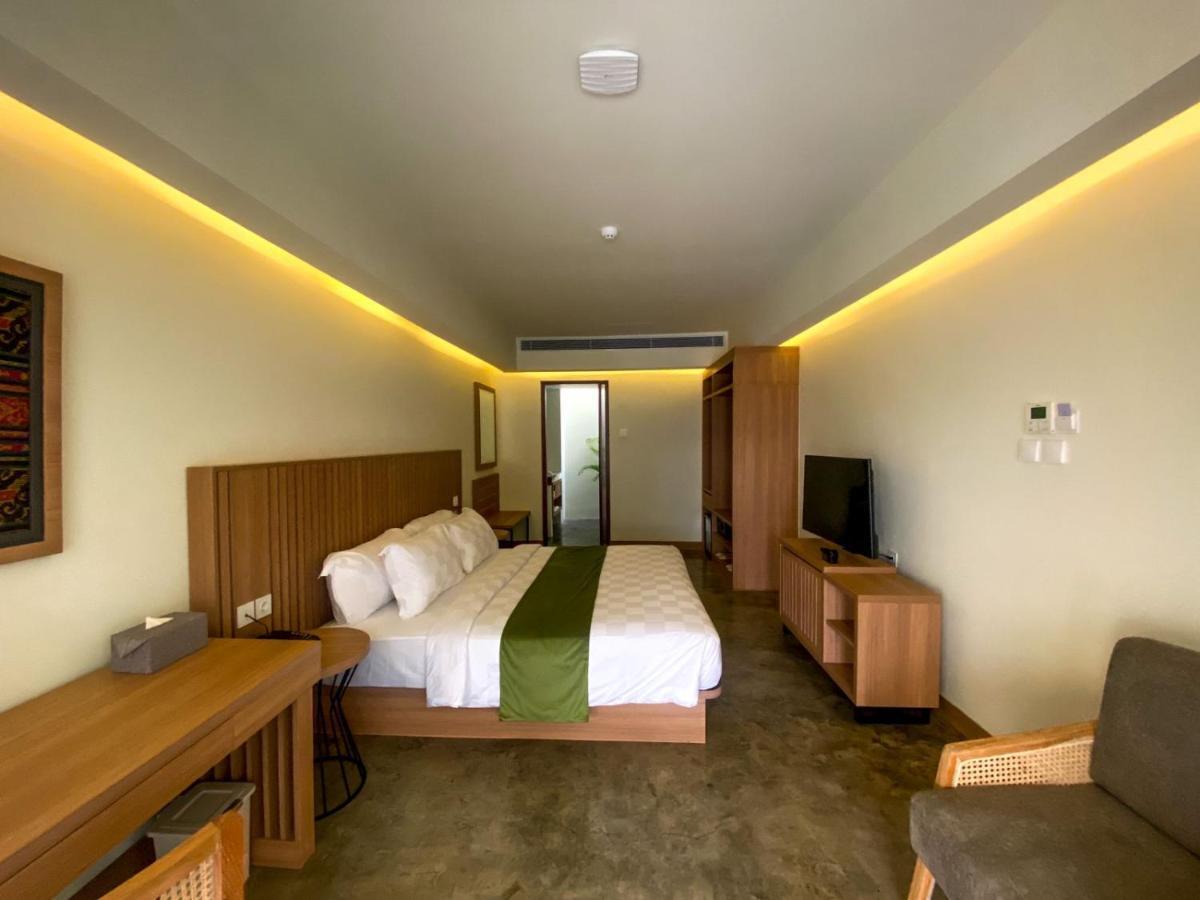 Ayom Suite Mataram Extérieur photo